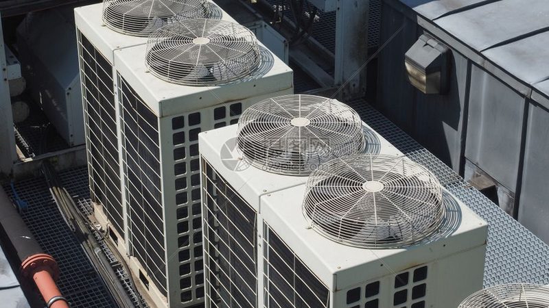 螺杆冷水机压缩机型号规格揭秘：关键参数与选型逻辑**