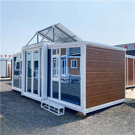 Expandable Container house with solar panels on roof from china